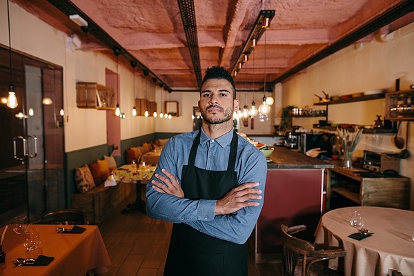 Najlepsze pomysły na jesienną aranżację restauracyjnych stołów.